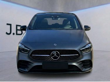 MERCEDES-BENZ B 250 4MATIC AMG LINE 8-GANG DCT PANO 18\" WKR 2024