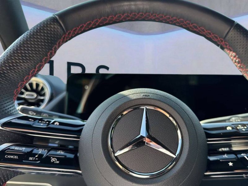 MERCEDES-BENZ B 250 4MATIC AMG LINE 8-GANG DCT PANO 18\" WKR 2024