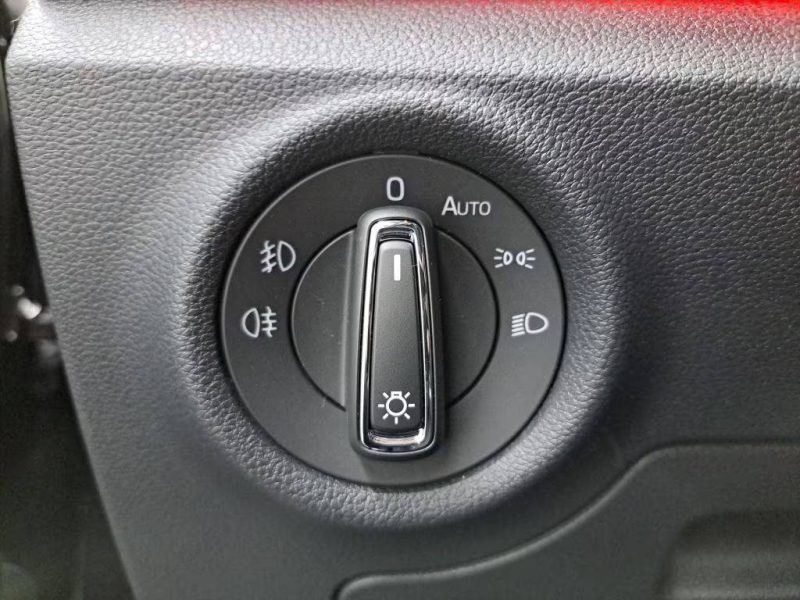  SKODA KAMIQ MONTE CARLO 2025