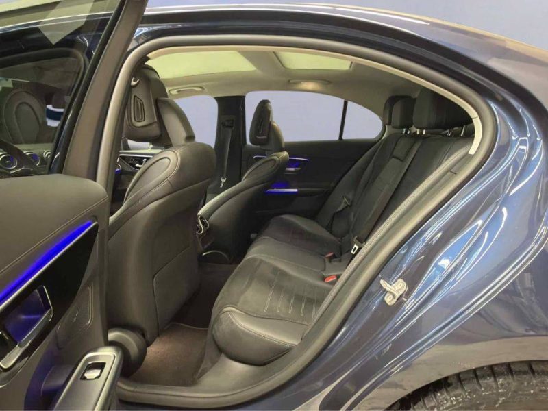 MERCEDES-BENZ C 220 D AMG LINE 2025