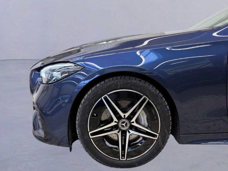MERCEDES-BENZ C 220 D AMG LINE 2025