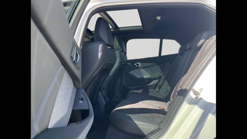B.M.W. SERIE1 123I XDRIVE 218CH DKG M SPORT 2025