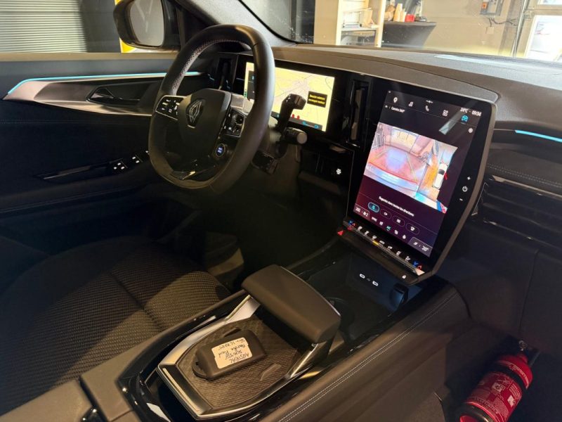 RENAULT AUSTRAL ICONIC ESPRIT ALPINE E-TECH FULL HYBRID 200 