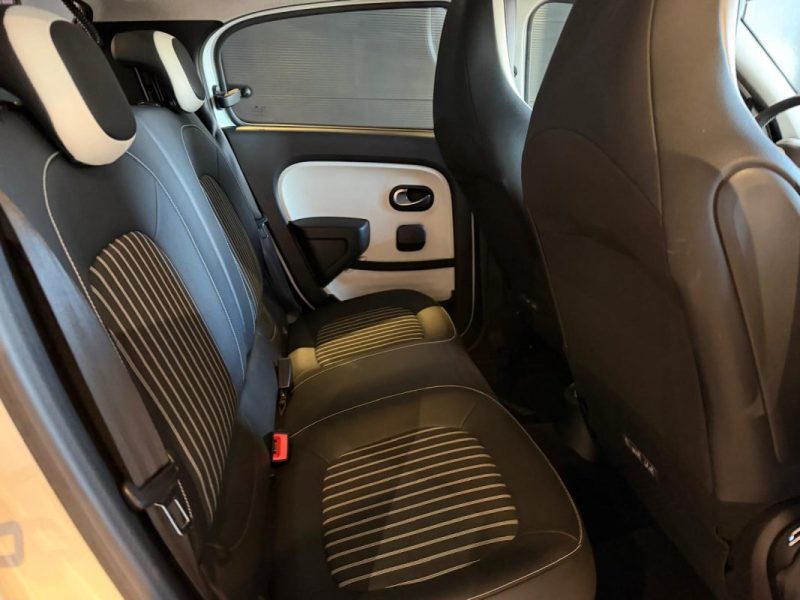 RENAULT TWINGO 0.9 TCE 95 INTENS EDC / 1ERE MAIN 