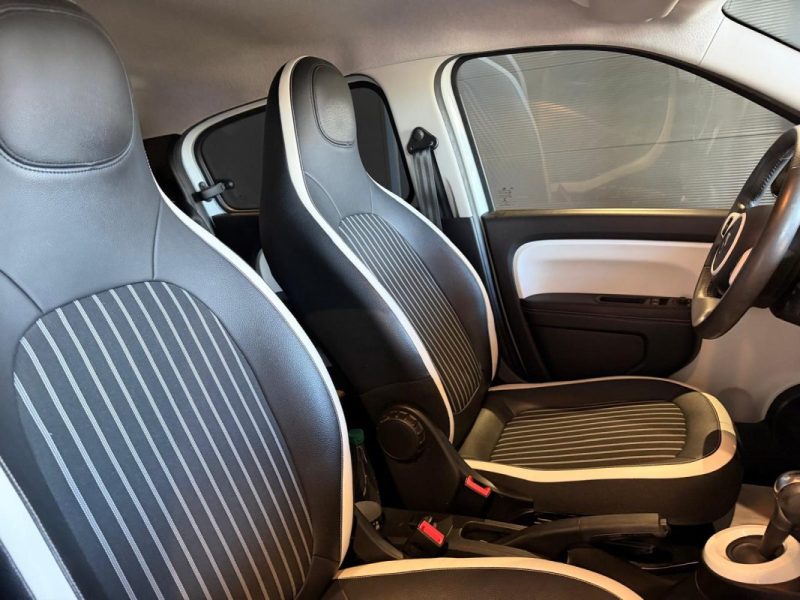 RENAULT TWINGO 0.9 TCE 95 INTENS EDC / 1ERE MAIN 