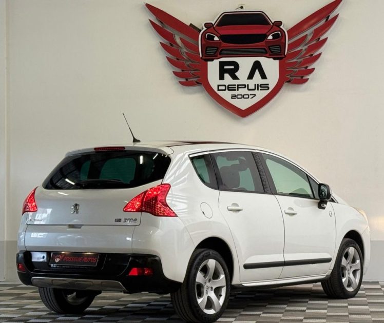 PEUGEOT 3008 1.6 HDI 115CH NAPAPIJRI
