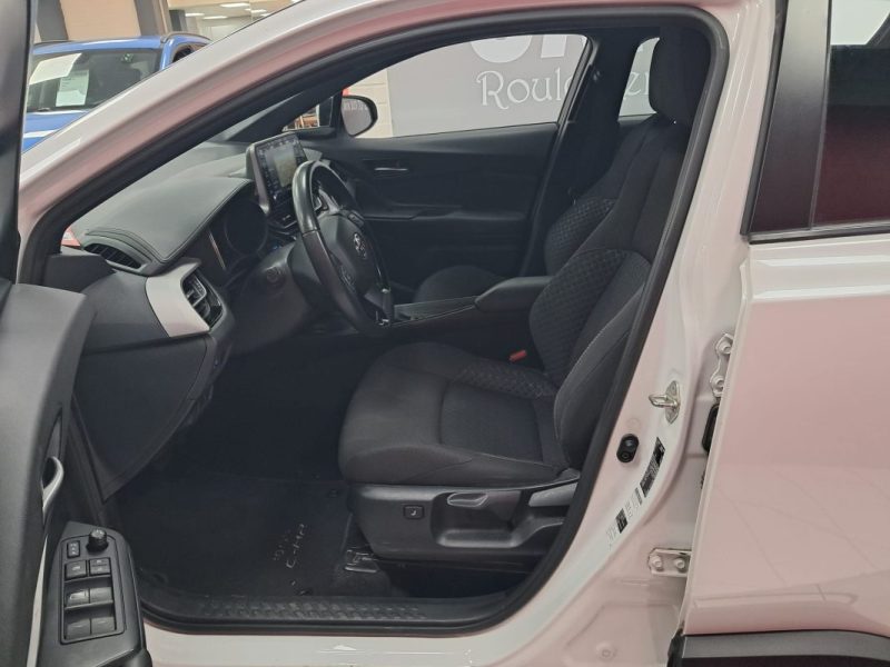 TOYOTA C-HR SUV PHASE 2 HYBRIDE 1.8 DYNAMIC BUSINESS 122cv/1 ERE MAIN/TVA RECUPERABLE