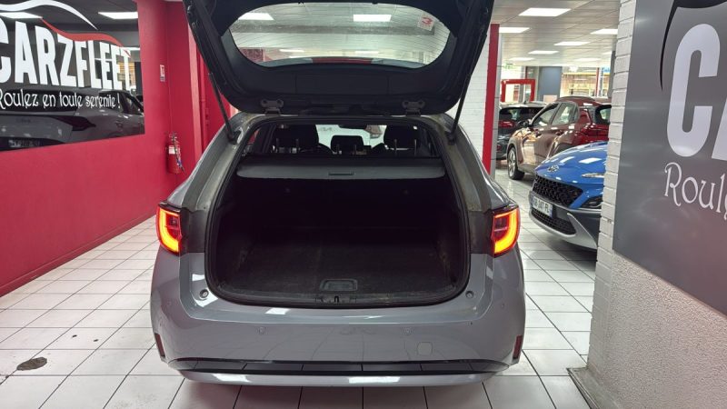 TOYOTA COROLLA TOURING SPORTS 122cv DYNAMIC BUSINESS/1 ERE MAIN/TVA RECUPERABLE