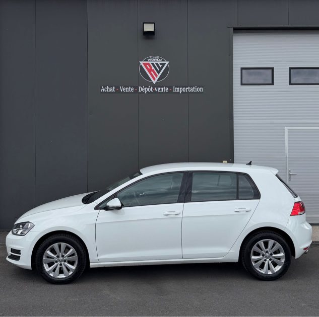 VOLKSWAGEN GOLF VI 1.6 TDI - 110 CH - CONFORTLINE - GARANTIE 3 MOIS