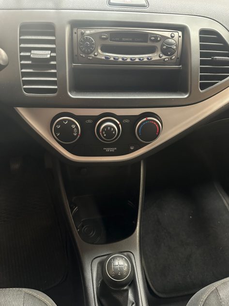 KIA PICANTO 1.0 ESSENCE ACTIVE 2011