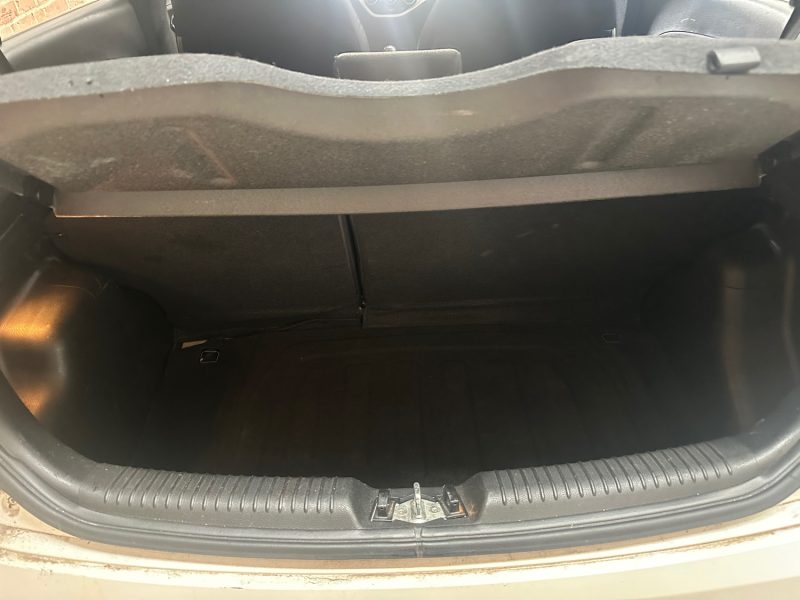 KIA PICANTO 1.0 ESSENCE ACTIVE 2011
