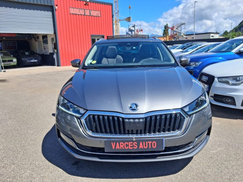SKODA OCTAVIA COMBI 2.0 TDI 150 STYLE DSG 4X4 TOIT OUVRANT 2022