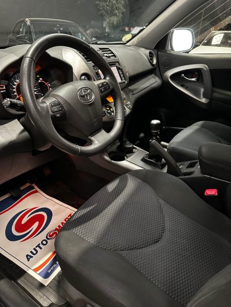 MAGNIFIQUE TOTOTA RAV 4 4x4 150 CH (SUIVI D’ENTRETIEN, CAMÉRA DE RECUL, CLIMATISATION AUTOMATIQUE)