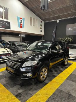 MAGNIFIQUE TOTOTA RAV 4 4x4 150 CH (SUIVI D’ENTRETIEN, CAMÉRA DE RECUL, CLIMATISATION AUTOMATIQUE)