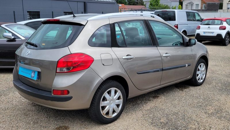 RENAULT CLIO III ESTATE 1.5 DCI 85CH 2008 - CARTE GRISE OFFERTE 