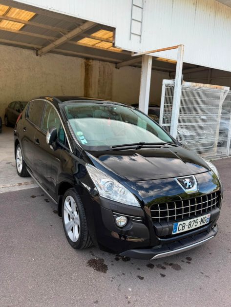 PEUGEOT 3008 1.6 HDI FELINE 