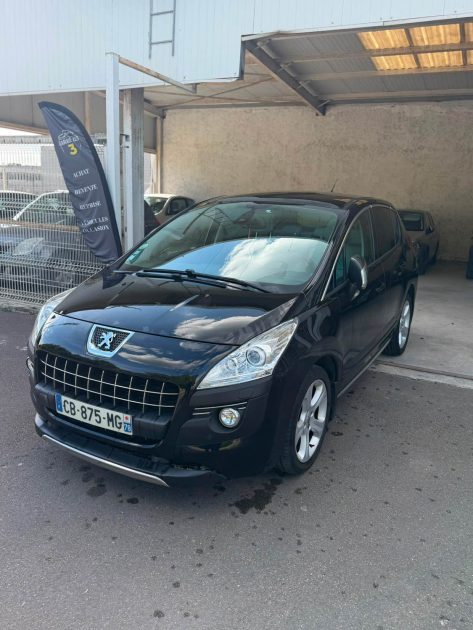 PEUGEOT 3008 1.6 HDI FELINE 