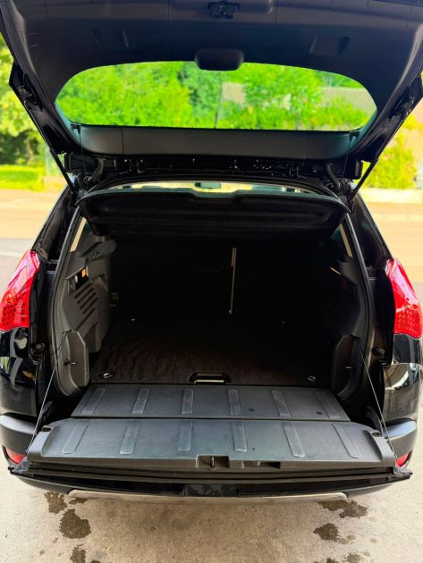 PEUGEOT 3008 1.6 HDI FELINE 