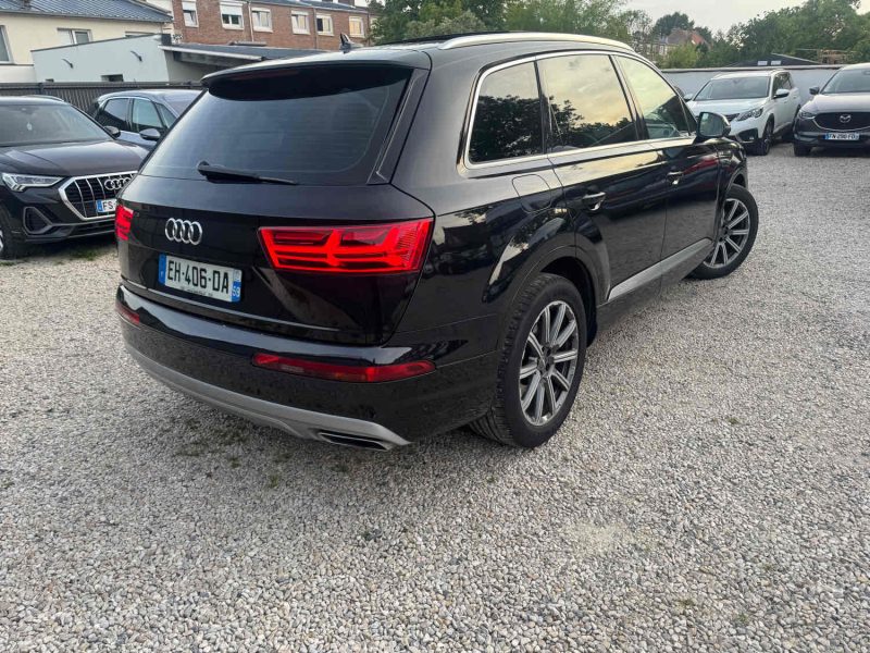 AUDI Q7 QUATTRO AVUS 3.0 TDI 272ch 7 Places