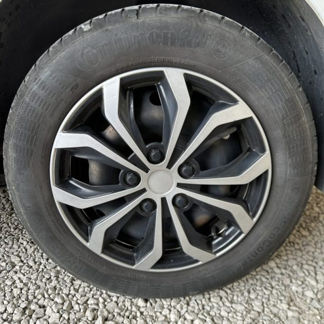 PEUGEOT 207 EDITION 64 2009