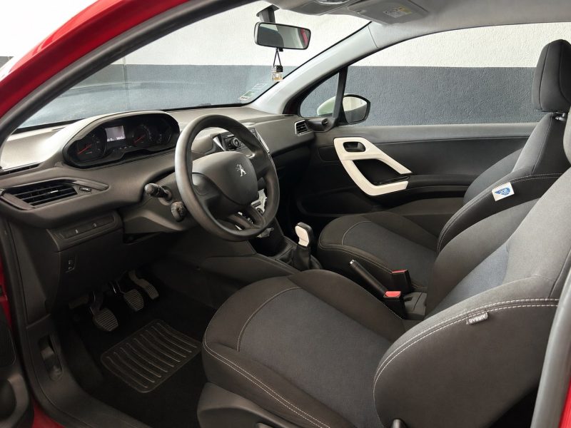 PEUGEOT 208 LIKE 1.0 68