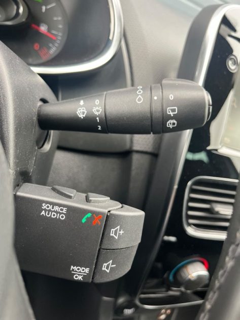RENAULT CLIO 4 TCE 90  LIMITED