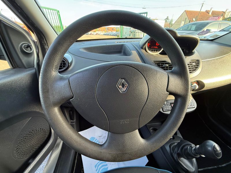 RENAULT TWINGO 2 PHASE 2 ETHANOL 1.2I - 16V 75CV 2014