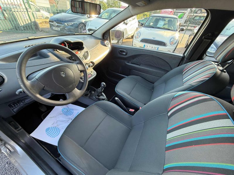 RENAULT TWINGO 2 PHASE 2 ETHANOL 1.2I - 16V 75CV 2014