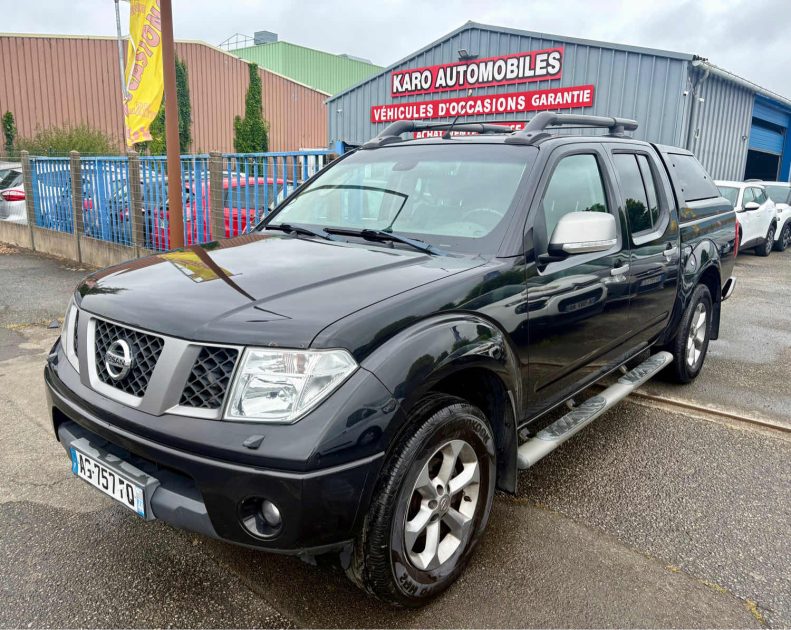 NISSAN NAVARA