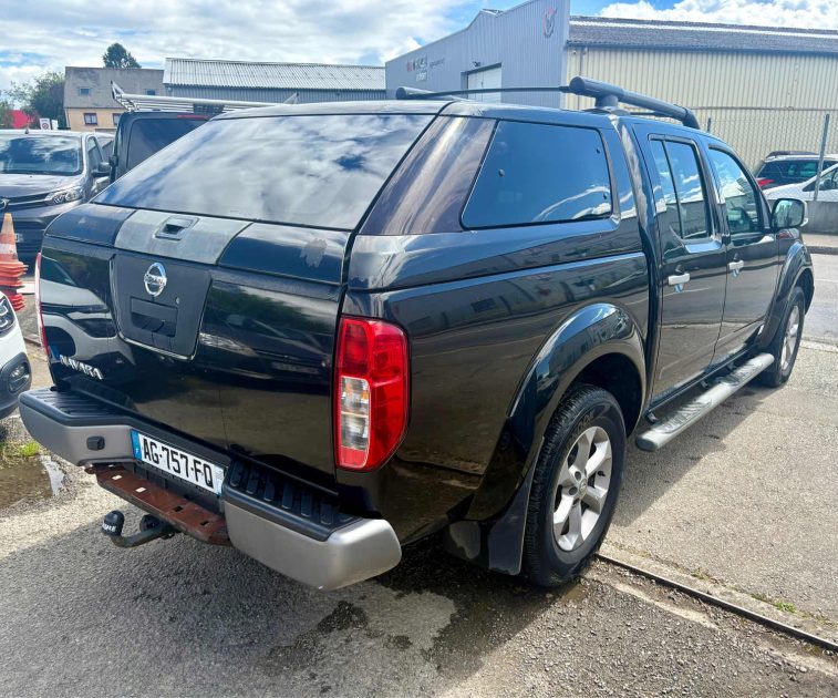 NISSAN NAVARA