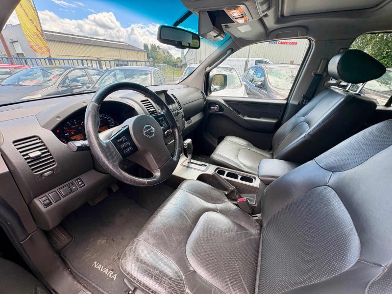 NISSAN NAVARA