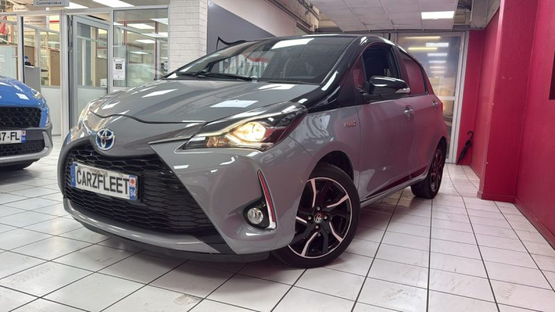 TOYOTA YARIS 100cv COLLECTION + TOIT PANORAMIQUE/1 ERE MAIN/TVA RECUPERABLE