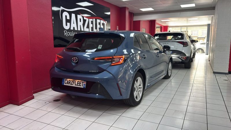 TOYOTA COROLLA BERLINE 122cv DYNAMIC BUSINESS/1 ERE MAIN/TVA RECUPERABLE