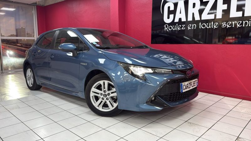 TOYOTA COROLLA BERLINE 122cv DYNAMIC BUSINESS/1 ERE MAIN/TVA RECUPERABLE