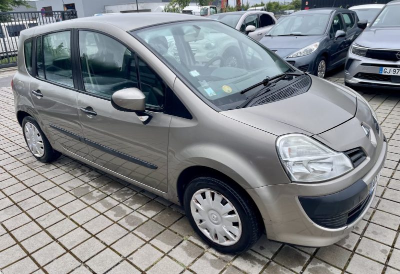 RENAULT MODUS GRAND 1.5 DCI 70 AUTHENTIQUE 2010
