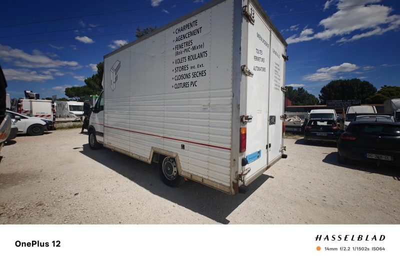 RENAULT MASTER 2.5DCI 120CV PLANCHE CABINE PROBLEME BOITE DE VITESSE ROULANT  GENERIQUE L3H1 3.5T 2.5DCI 120 2006