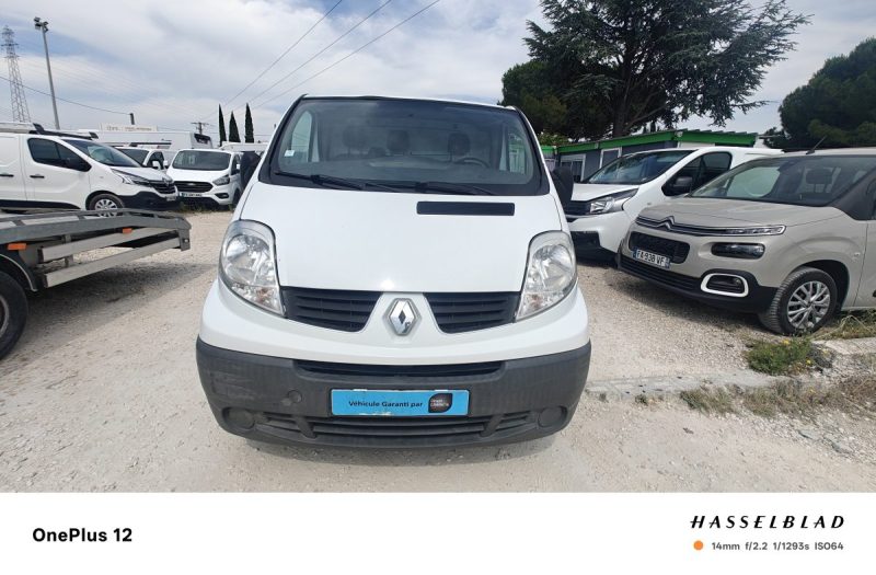 RENAULT TRAFIC GRAND CONFORT L2H1 2.0DCI 115 2011