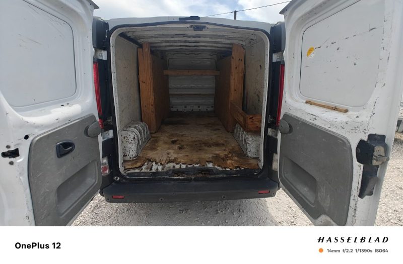 RENAULT TRAFIC GRAND CONFORT L2H1 2.0DCI 115 2011