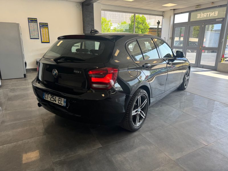B.M.W. SERIE 1 118IA 170CH F20 SPORT BVA 5P 2013