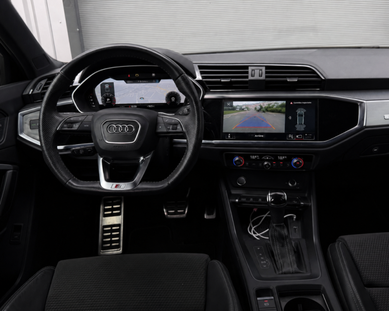AUDI Q3 SPORTBACK 35 TDI 2.0 - 150ch - Jantes AUDI SPORT - SUIVI COMPLET AUDI 
