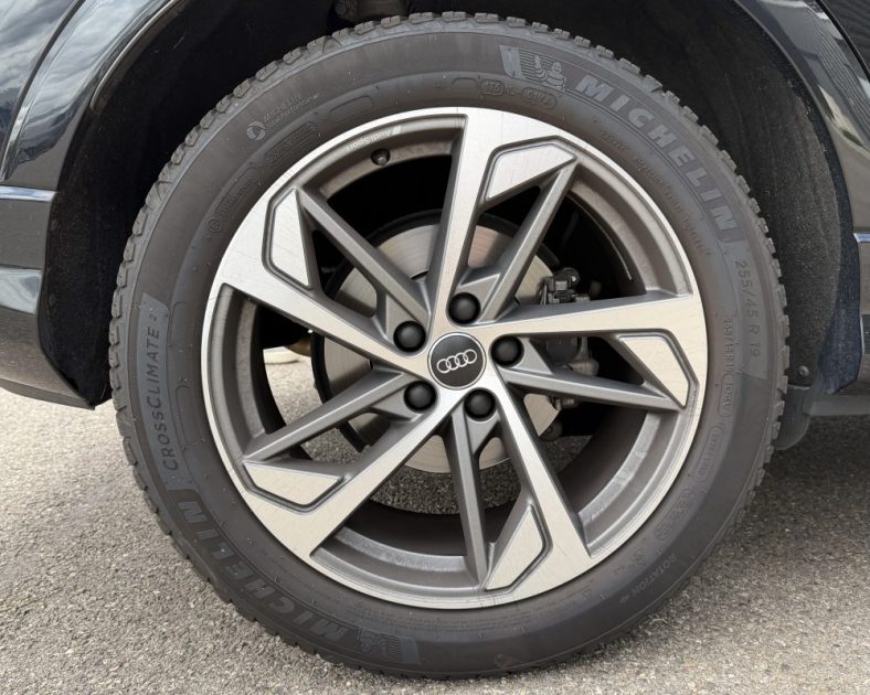 AUDI Q3 SPORTBACK 35 TDI 2.0 - 150ch - Jantes AUDI SPORT - SUIVI COMPLET AUDI 