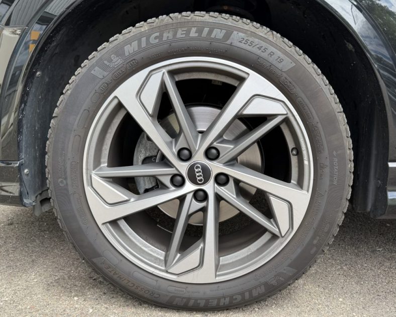 AUDI Q3 SPORTBACK 35 TDI 2.0 - 150ch - Jantes AUDI SPORT - SUIVI COMPLET AUDI 