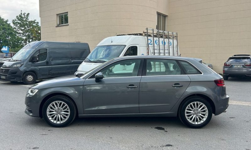 AUDI A3 SPORTBACK 2.0 TDI 150CH AMBITION LUXE S TRONIC 6 2015
