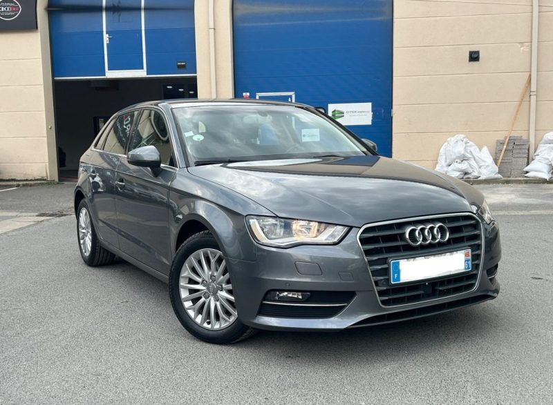 AUDI A3 SPORTBACK 2.0 TDI 150CH AMBITION LUXE S TRONIC 6 2015
