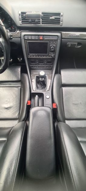AUDI Quattro Rs4 - B7 Avant 4.2I V8 420ch essence