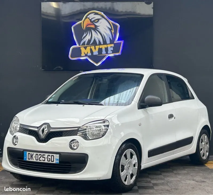 RENAULT TWINGO III 1.0 75CH 2014