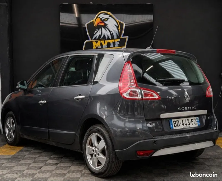RENAULT SCENIC 1.5 DCI 110CH DYNAMIQUE 