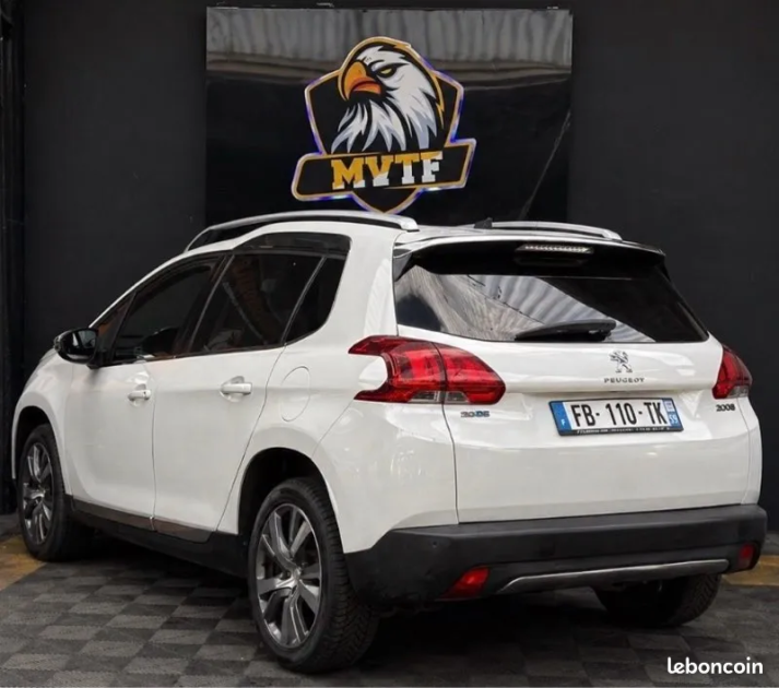 PEUGEOT 2008 1.6 BLUEHDI 100CH ALLURE S&S 2015