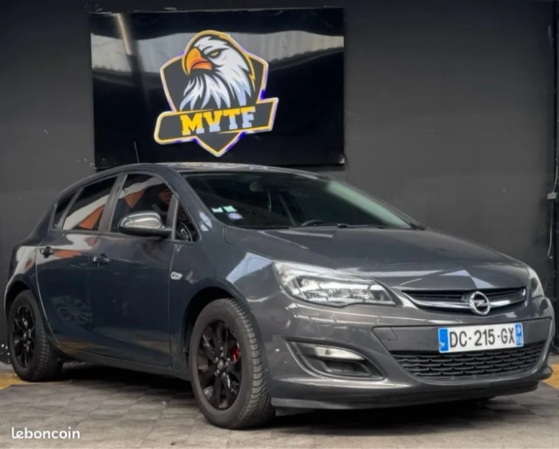 OPEL ASTRA 1.4 110 COSMO 