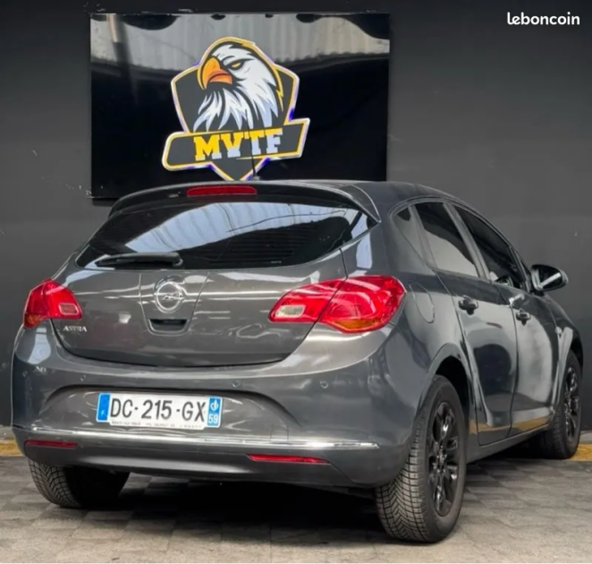 OPEL ASTRA 1.4 110 COSMO 
